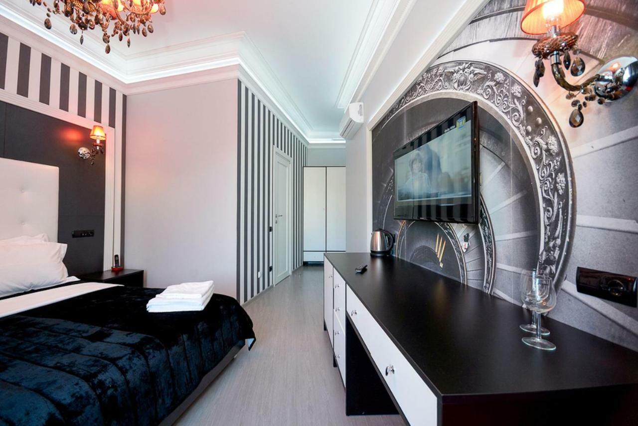 Partner Guest House Velyka Vasylkivska Kyiv Exterior foto